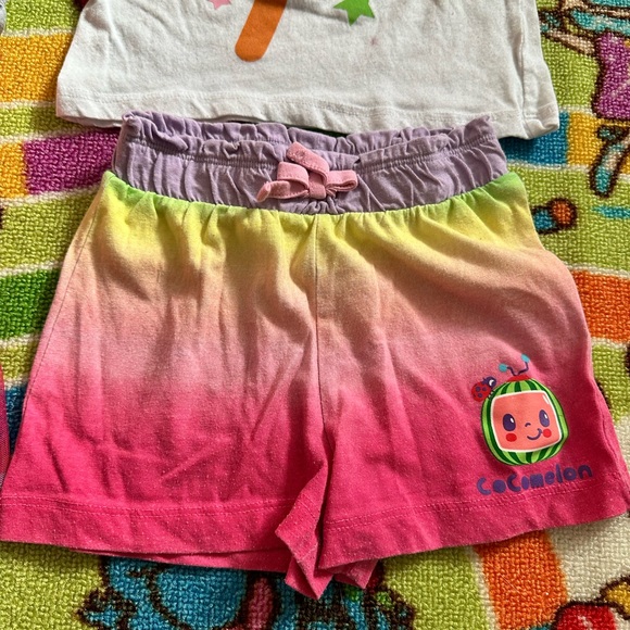 Toddler girls 👧 cocomelon bundle. 🩷 - Picture 8 of 9
